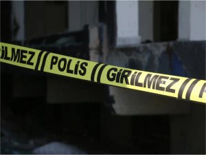 Şanlıurfada minibüs sulama kanalına düştü: 2 yaralı