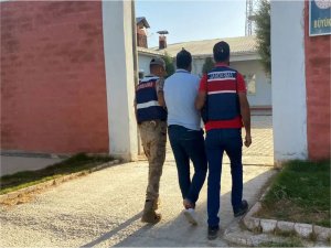 Dolandırıcılık suçundan yaklaşık 34 yıl hapis cezası bulunan hükümlü yakalandı