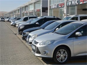 Bakan Bolat: 600 bin gizlenmiş araç stoklardan ortaya çıktı