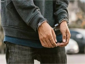 İstanbulda suç örgütüne operasyon: 40 gözaltı