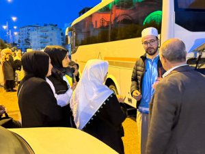 Midyatlı hacı adayları dualarla yola çıktı