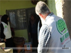 Umut Kervanı, Miraç Kandili vesilesiyle 300 aileye yardımda bulundu 