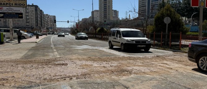 Vali Ozan Caddesi Trafiğe Açıldı: İçme Suyu Projesinde Önemli Aşama Tamamlandı