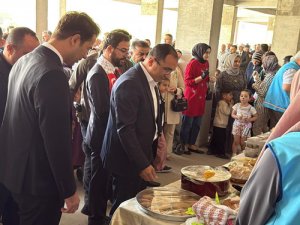 Midyatlılar Gazze İçin Tek Yürek Oldu: Kermesle Dayanışma Mesajı Verdiler