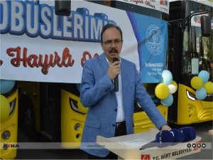 Siirt Belediyesi filosuna 14 yeni otobüs ve 1 tıbbi atık aracı katıldı