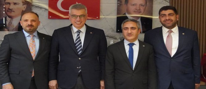 Atilla Yarış, Bakan Memişoğlu’ndan Midyat için Taleplerde Bulundu