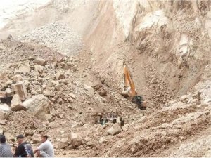 Endonezyadaki taş ocağı heyelanlarında ölü sayısı 19a yükseldi  