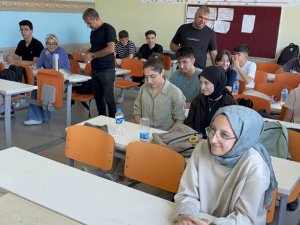 Öğretmenler, Öğrencilerin Geleceği İçin Yaz Tatilinden Vazgeçti