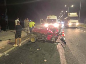 Batman-Hasankeyf kara yolu üzerinde trafik kazası: 8 yaralı 