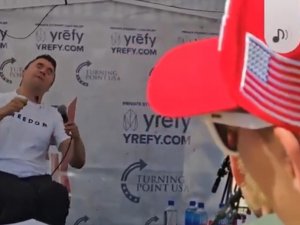 İslam düşmanı ve soykırımcı işgal rejimi destekçisi Charlie Kirk, silahlı saldırıda öldü