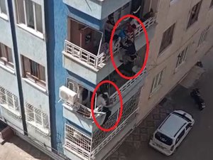 Diyarbakırda down sendromlu çocuk balkondan düşmekten son anda kurtarıldı
