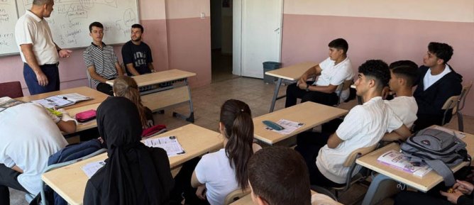 Söğütlü Anadolu Lisesi’nde Mezun-Öğrenci Buluşması