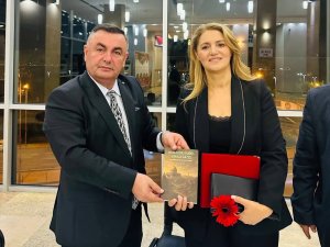 Midyatlı Şair-Yazar Halil El’den Eğitime 13 Eserlik Anlamlı Katkı