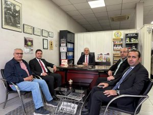 Muhtar Mehmet Nas’tan Gazeteciler Günü Ziyareti