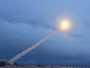 Rusya, nükleer başlıklı Burevestnik füzesinin başarıyla test etti