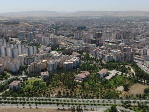 Konut piyasasında durgunluk sürüyor: Altın ve faizler gayrimenkulü gölgeliyor