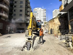 Artuklu’da 3 Sokak Kademeli Olarak Trafiğe Kapatılacak
