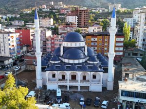 Sasonda yeni Merkez Cami açılışa hazırlanıyor