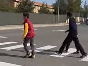 Midyat’ta Okul Önlerinde Güvenli Yaya Yolları Tamamlandı