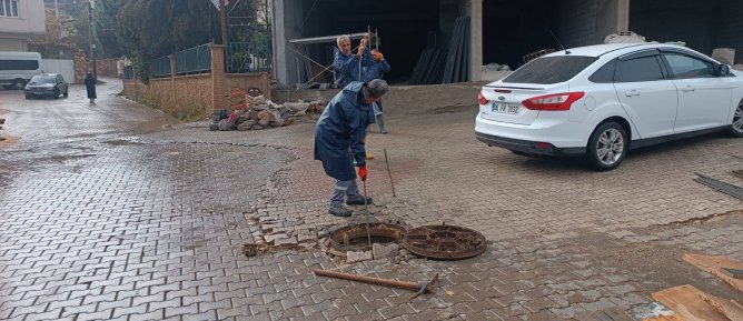 Mardin’de Yağış Mesaisi, Büyükşehir ve MARSU Ekipleri 10 İlçede Seferber Oldu