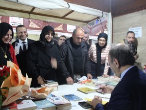 Cumhurbaşkanı Başdanışmanı Orhan: Kitap fuarı gibi etkinlikler kültüre ve medeniyete değer katıyor