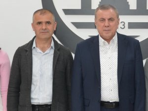 Midyat’ın Azimli Başkanı Veysi Şahin’den Gençlere Destek, Geleceğe Yatırım