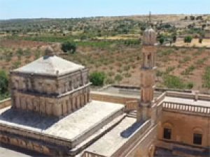 Çin Ajansı Xinhua, Midyatın Tarihini İnceledi