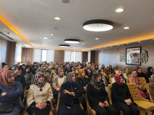 Eğitim-Bir-Sen Kadın Komisyonu Batmanda teşkilat buluşması düzenledi