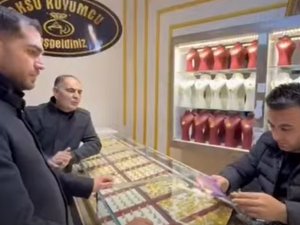 DARGEÇİT ESNAFI, BAŞKAN ADAYI TACETTİN AVCI’YI BAĞRINA BASTI