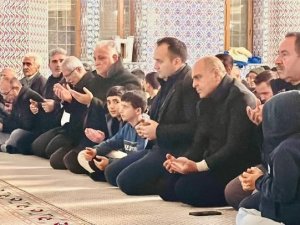 Merkez Ulu Camii’nde Regaip Kandili Programı Düzenlendi