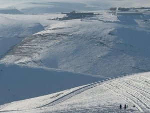 Batmanda kar kalınlığı 18 santimetreye ulaşarak son 19 yılın rekoru kırıldı