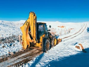 Batmanda 4 bin 931 kilometrelik köy yolu ulaşıma açıldı
