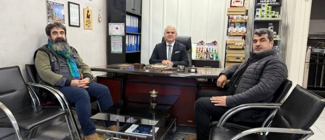 BAŞKAN AZİZOĞLUNDAN GAZETECİLER GÜNÜ ZİYARETİ