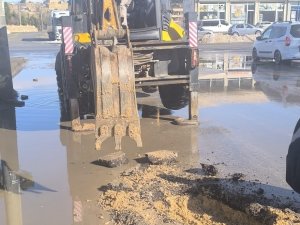 Midyat’ta Su Birikintisine Hızlı Müdahale