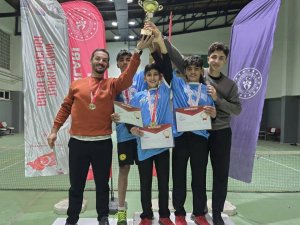 MİDYAT HAYRETTİN KARAMAN AİHL, KORT TENİSİNDE MARDİN ŞAMPİYONU OLDU