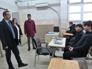 Cizre Kaymakamı Baycar, eğitim çalışmalarını yerinde inceledi