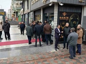 Şanlıurfa’da kuyumcuya silahlı soygun girişimi: 1 polis yaralandı