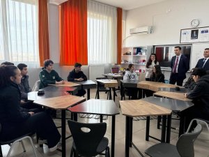 Kaymakam Kaya’dan Bilim ve Sanat Merkezine Anlamlı Ziyaret: Geleceğin Mucitleri Midyat’ta Yetişiyor