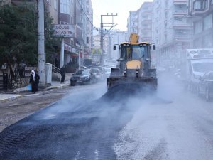 Mardin Büyükşehir Belediyesi’nden Asfalt Seferberliği