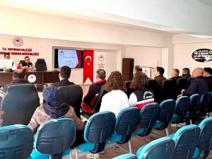 Unlu mamul ve hazır yemek çalışanlarına hijyen eğitimi