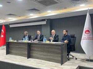Mardin Çevre, Şehircilik ve İklim Değişikliği İl Müdürlüğü toplantı düzenlendi.