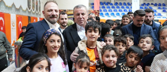 MİDYAT’TA GELENEKSEL İFTAR SOFRASINDA BİRLİK VE BERABERLİK MESAJI