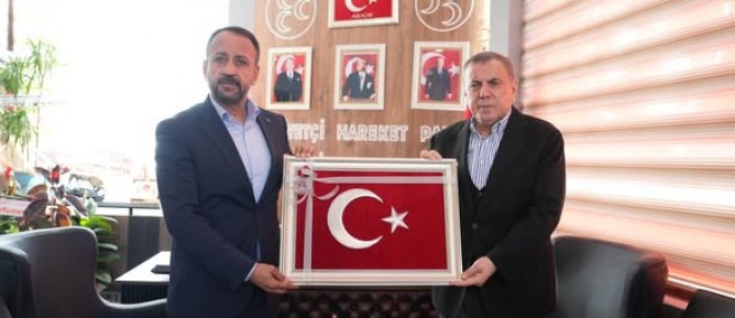 BAŞKAN ŞAHİN’DEN MHP İLÇE BAŞKANI ACAR’A HAYIRLI OLSUN ZİYARETİ