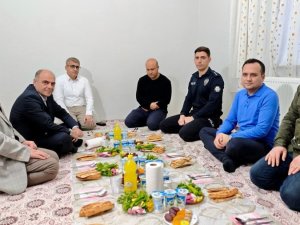 Kaymakam Çakır ve Başkan Altındağ’dan Şehit Cüneyt Öncel’in Ailesine Ziyaret