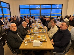 Artuklu Üniversitesi Midyat Yerleşkesinde Gönüller Aynı Sofrada Buluştu