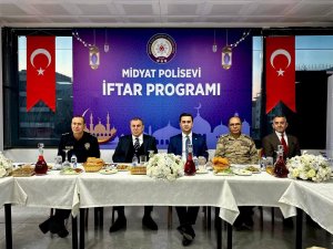 MİDYAT’TA GÜVENLİK GÜÇLERİ ONURUNA İFTAR PROGRAMI
