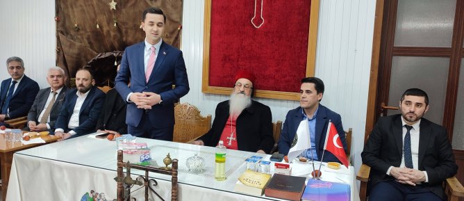 MİDYAT PROTOKOLÜNDEN SÜRYANİ CEMAATİNE PASKALYA BAYRAMI ZİYARETİ