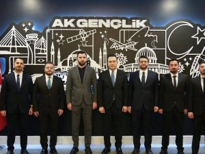 GENÇLİK KOLLARINDA BAYRAK DEĞİŞİMİ: MİDYAT’TA YENİ DÖNEM BAŞLADI