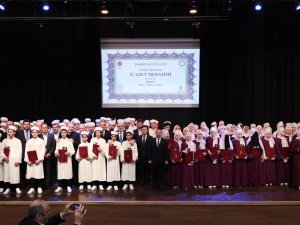 Mardin’de 103 hafız için icazet merasimi düzenlendi