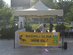 HÜDA PAR Kurtalanda uyuşturucu problemine dikkat çekti